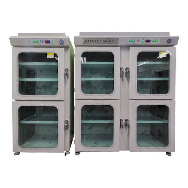 SC-900,1600A 두대 정면.jpg